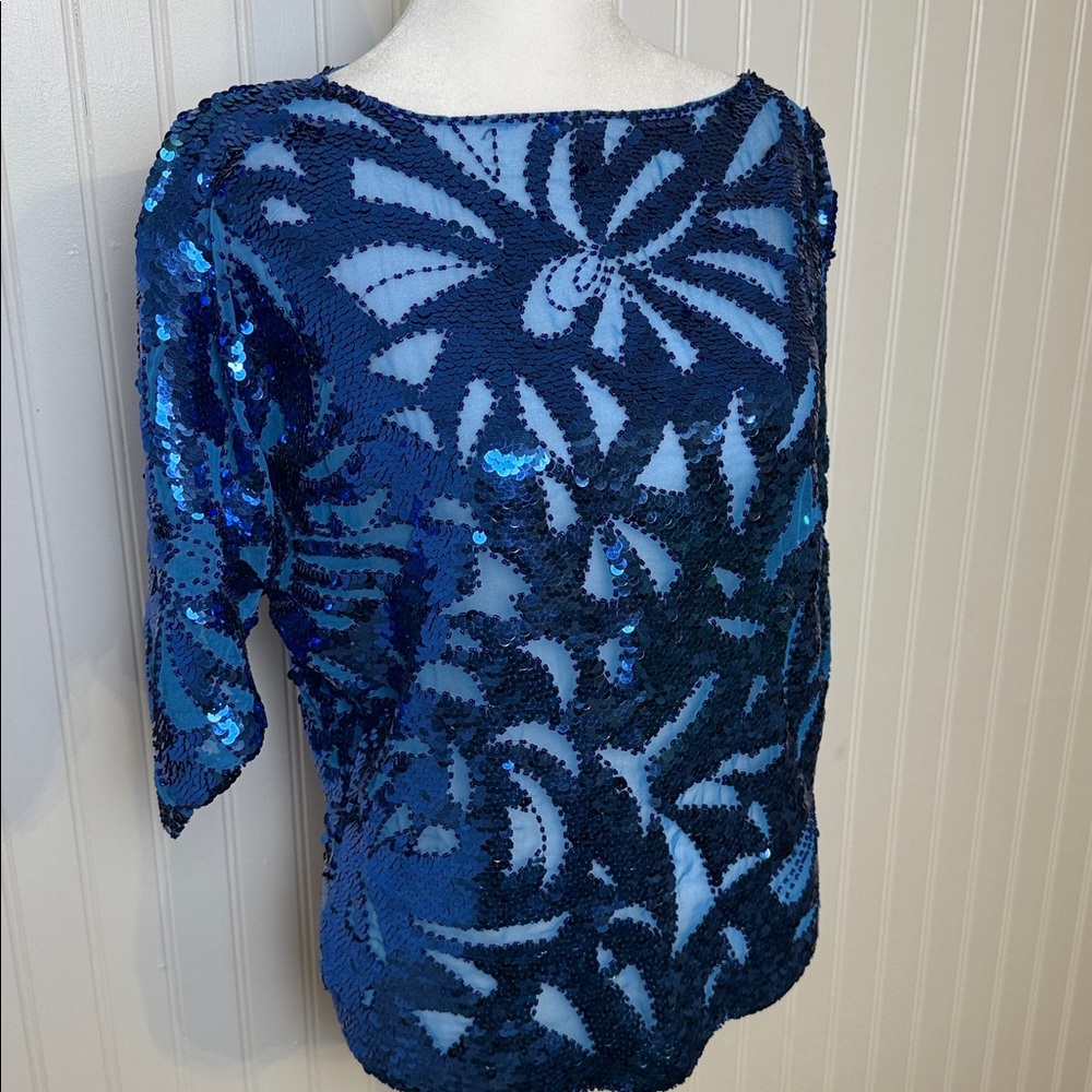 Rare handmade|  vintage |  Blue Sequin Patterned Top